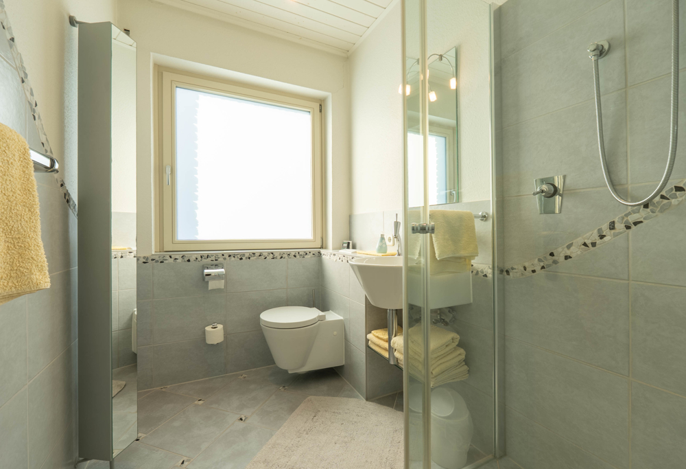 Badezimmer EG
