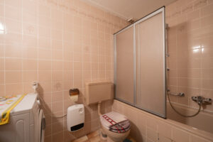 Badezimmer Wohnung Nr. 1